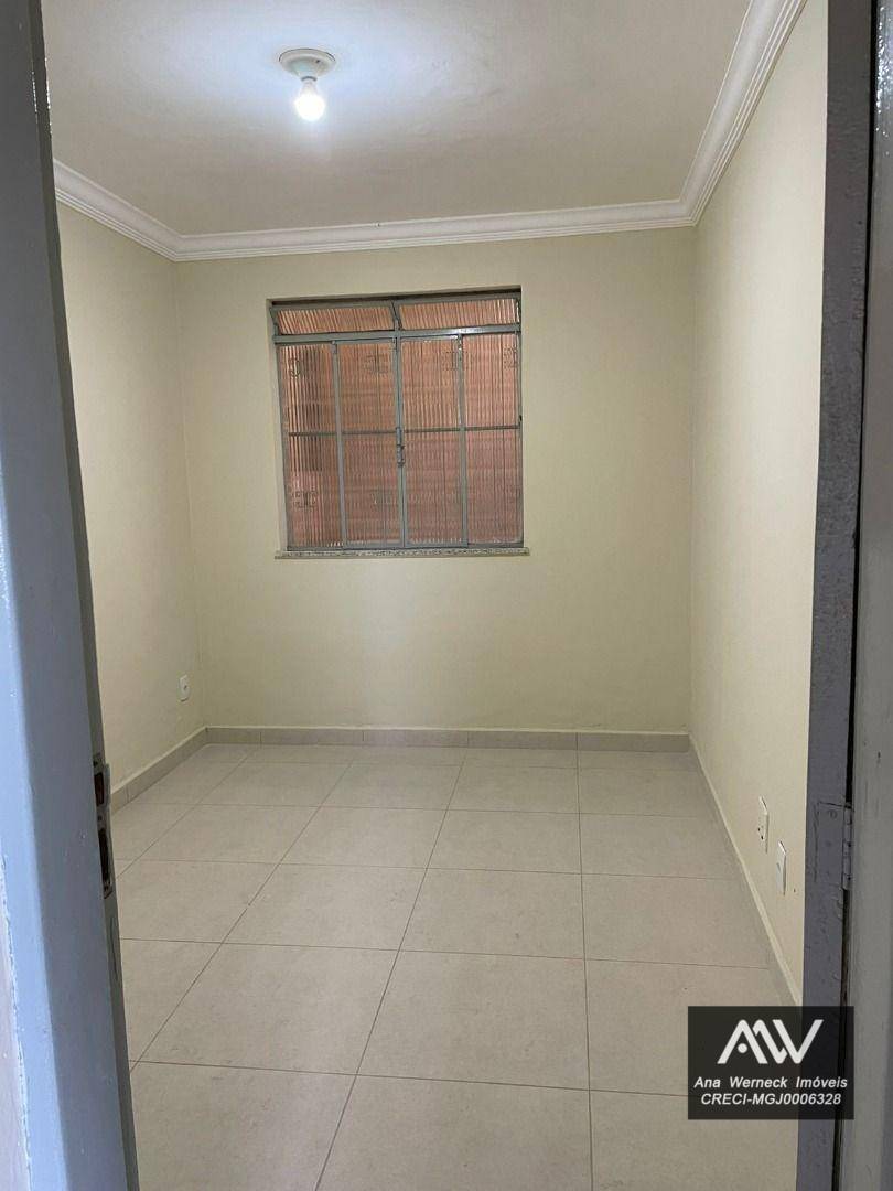 Casa para alugar com 3 quartos, 84m² - Foto 14