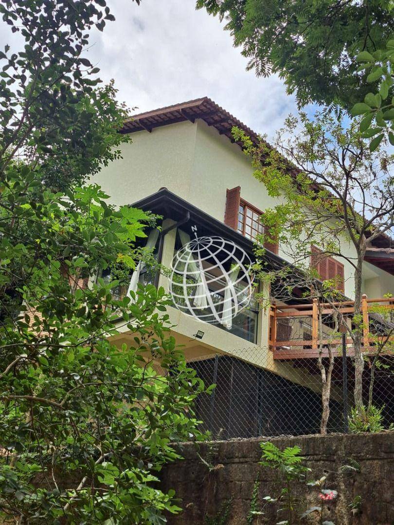 Casa de Condomínio à venda com 5 quartos, 420m² - Foto 4