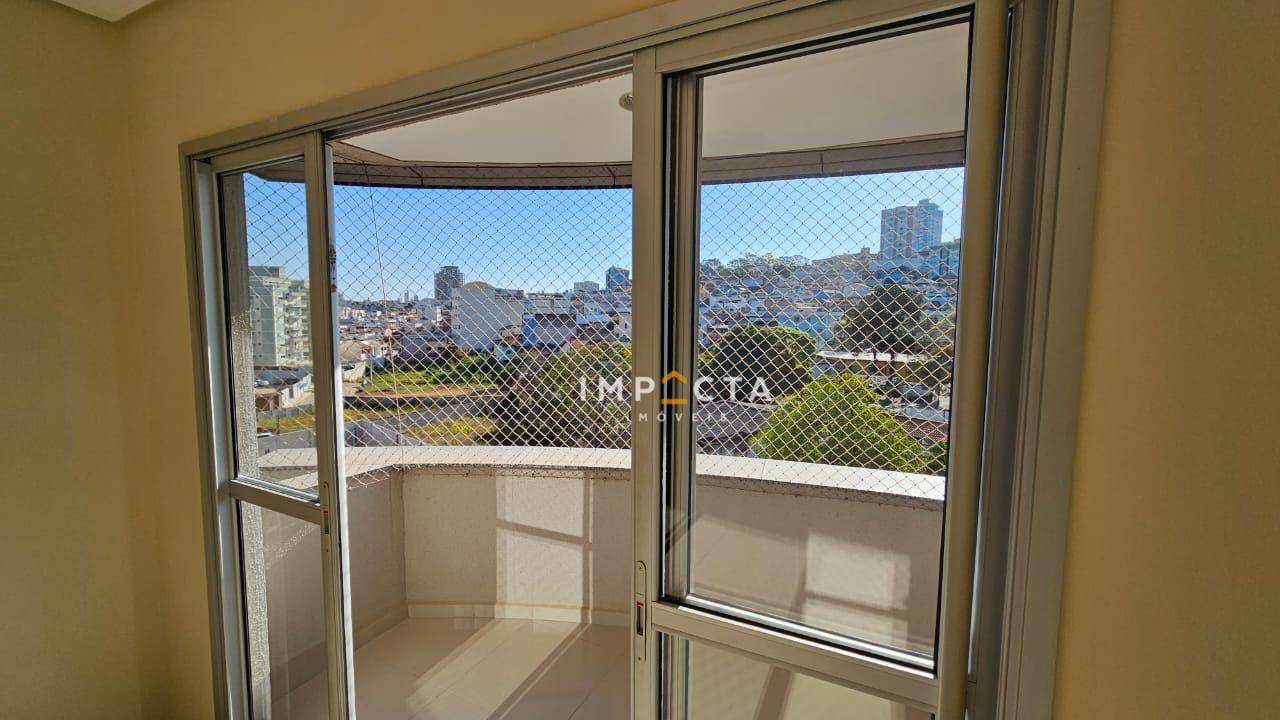 Apartamento à venda com 3 quartos, 108m² - Foto 11