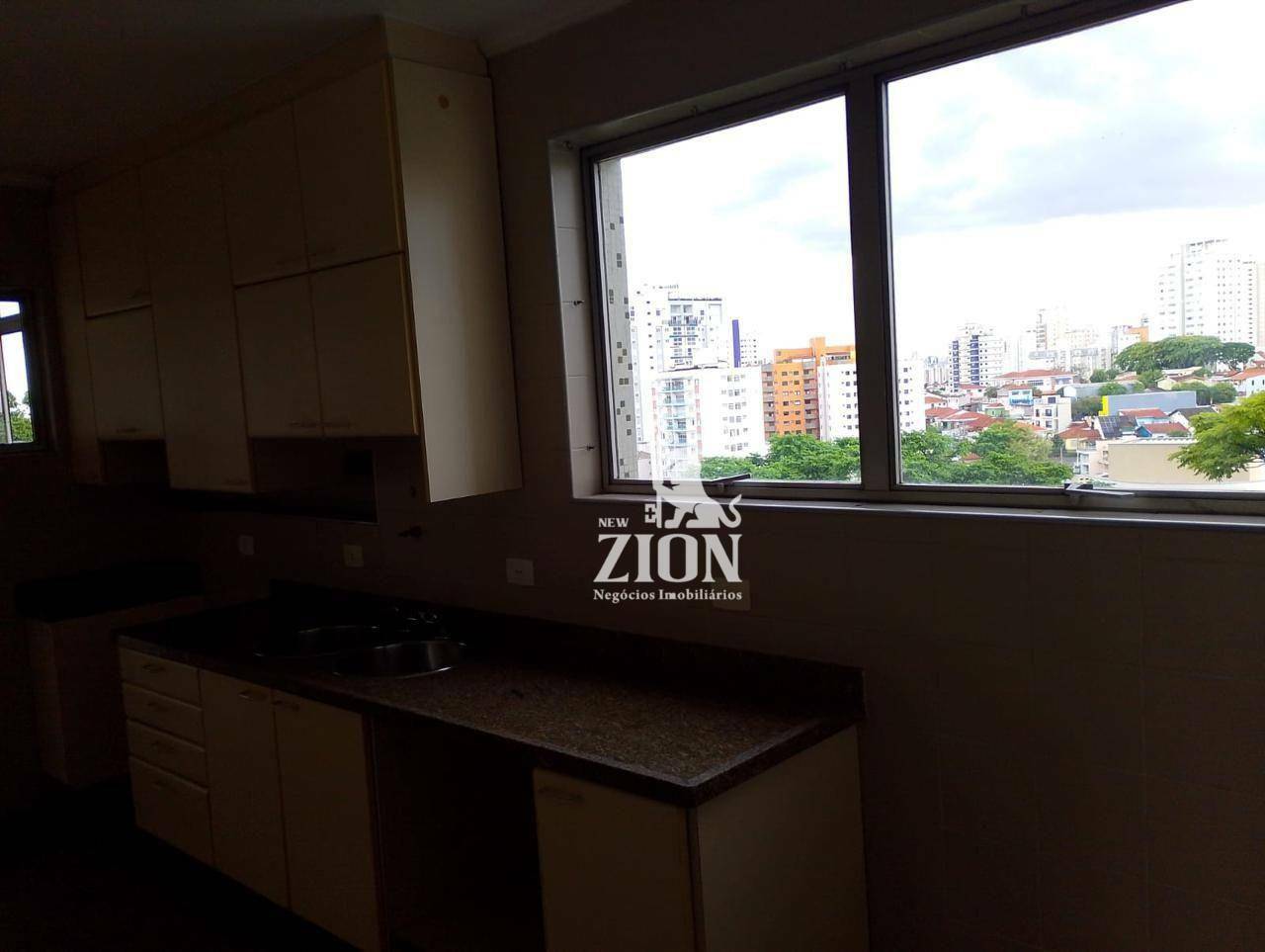 Apartamento para alugar com 3 quartos, 166m² - Foto 27