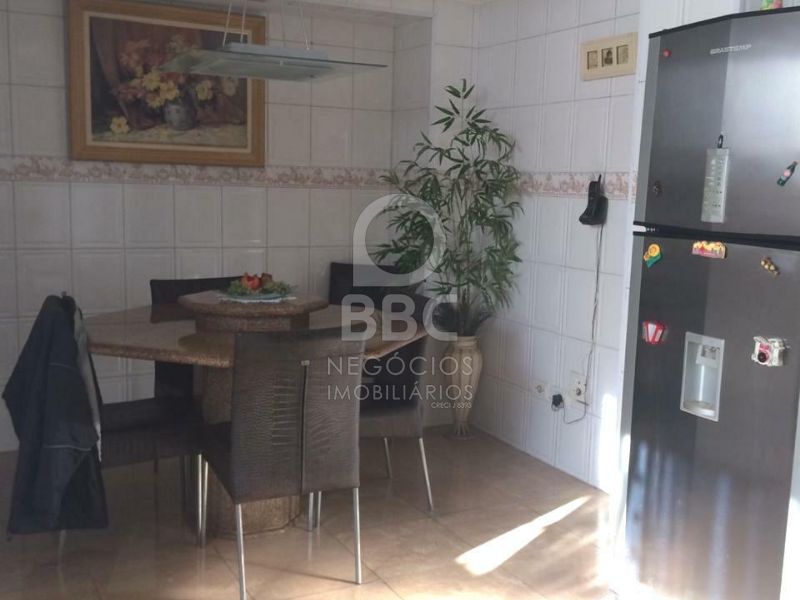 Sobrado à venda com 3 quartos, 206m² - Foto 11