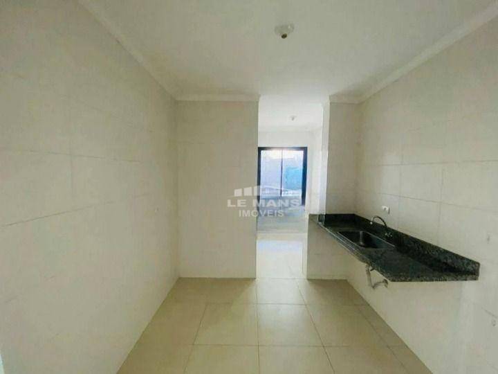 Apartamento à venda com 3 quartos, 80m² - Foto 5