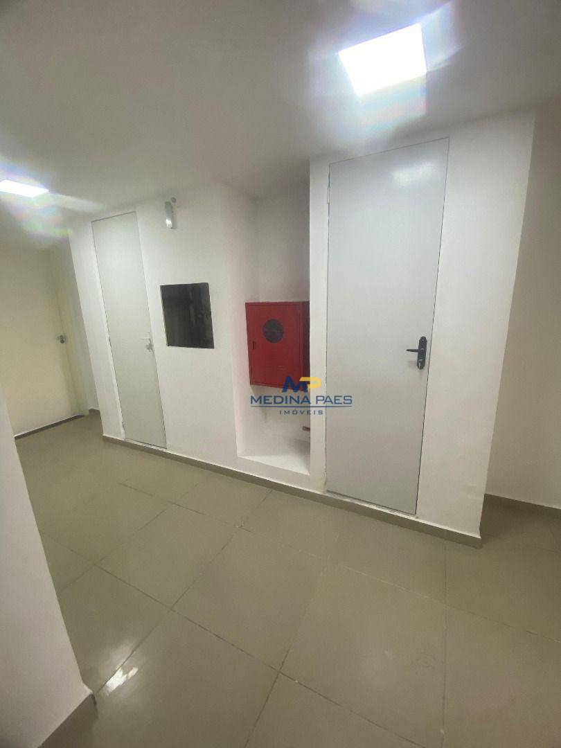 Apartamento à venda com 2 quartos, 47m² - Foto 12