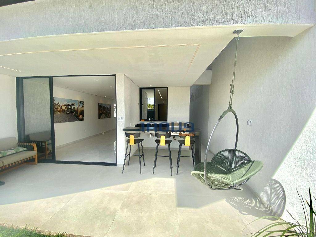 Casa à venda com 4 quartos, 144m² - Foto 8