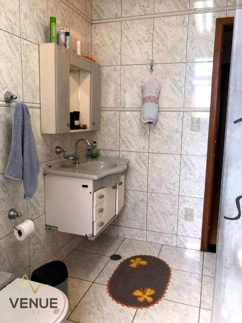 Sobrado à venda com 4 quartos, 324m² - Foto 18