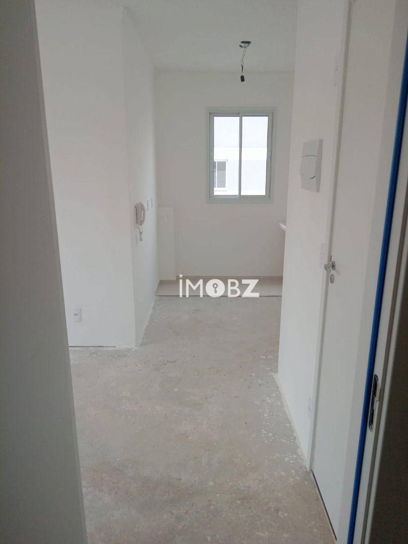 Apartamento à venda com 2 quartos, 45m² - Foto 3