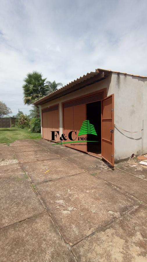 Fazenda à venda com 2 quartos, 2360m² - Foto 15