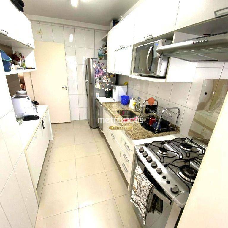 Apartamento à venda com 2 quartos, 68m² - Foto 4