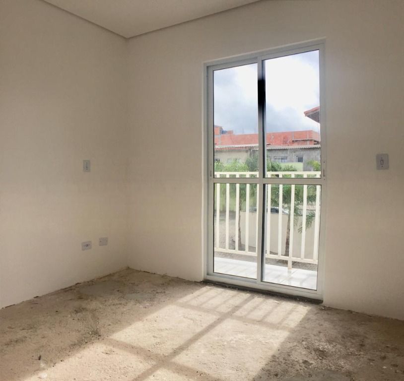 Casa à venda com 2 quartos, 80m² - Foto 17