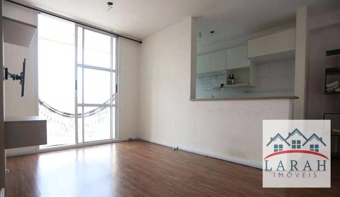 Apartamento à venda com 2 quartos, 64m² - Foto 1