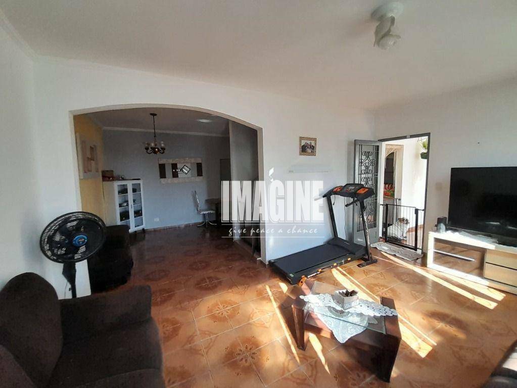 Sobrado à venda com 4 quartos, 150m² - Foto 4