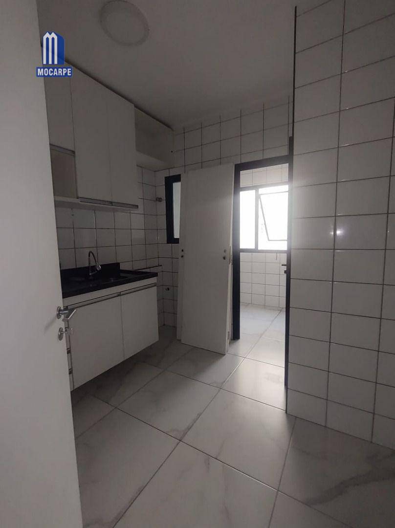 Apartamento à venda com 2 quartos, 66m² - Foto 10