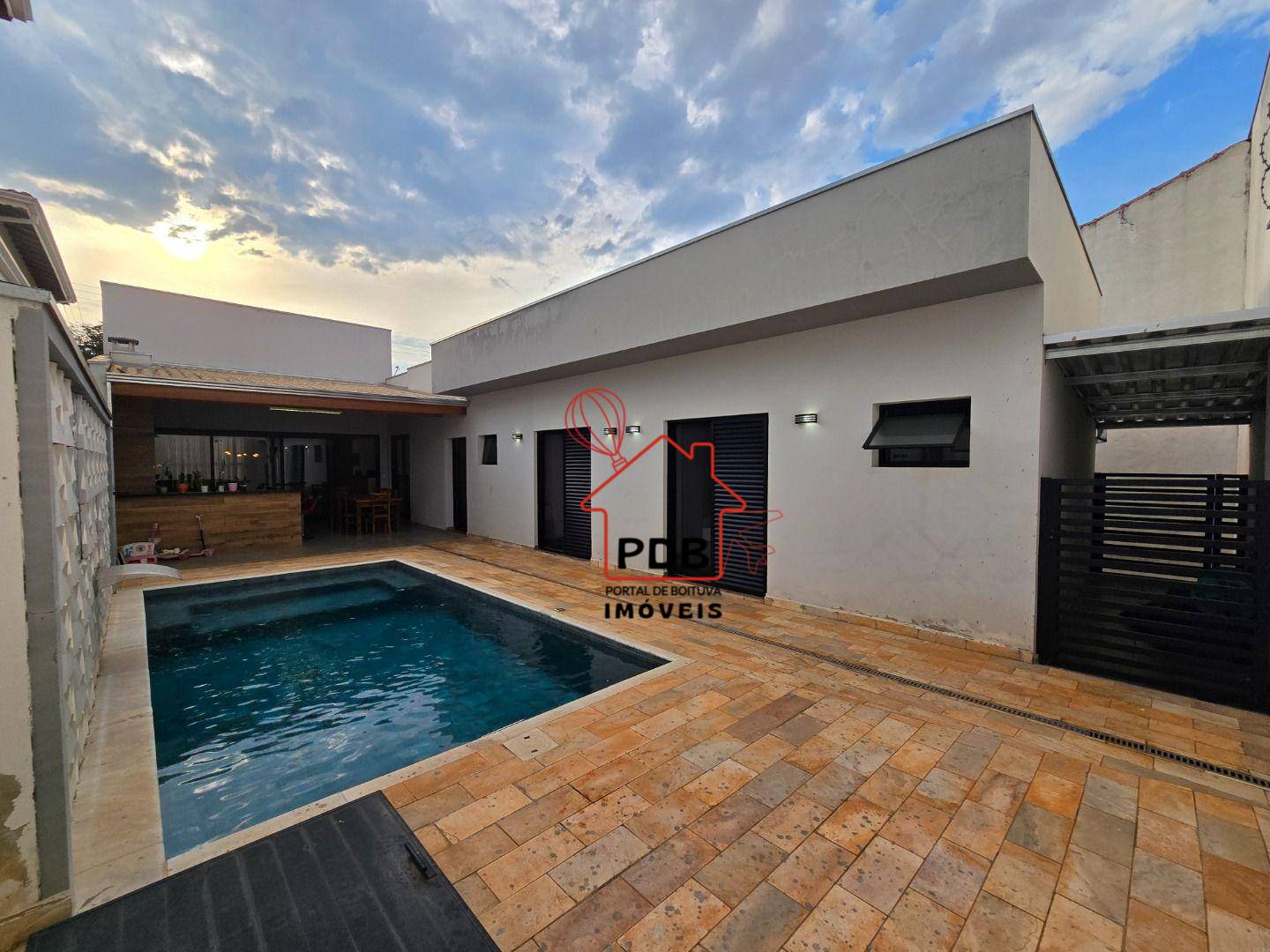 Casa de Condomínio, 3 quartos - Foto 1