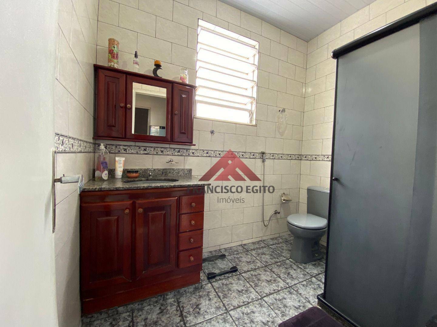 Casa à venda com 5 quartos, 160m² - Foto 16