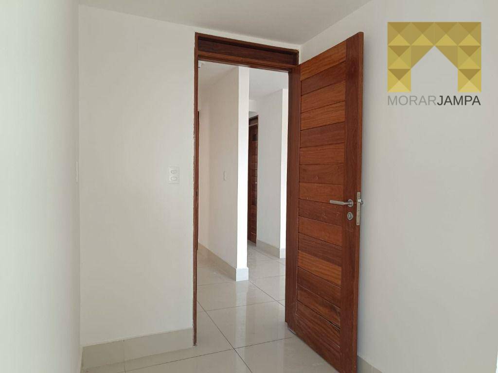 Apartamento à venda com 3 quartos, 138m² - Foto 9