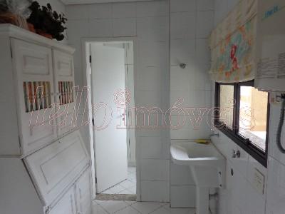 Apartamento para alugar com 2 quartos, 125m² - Foto 18