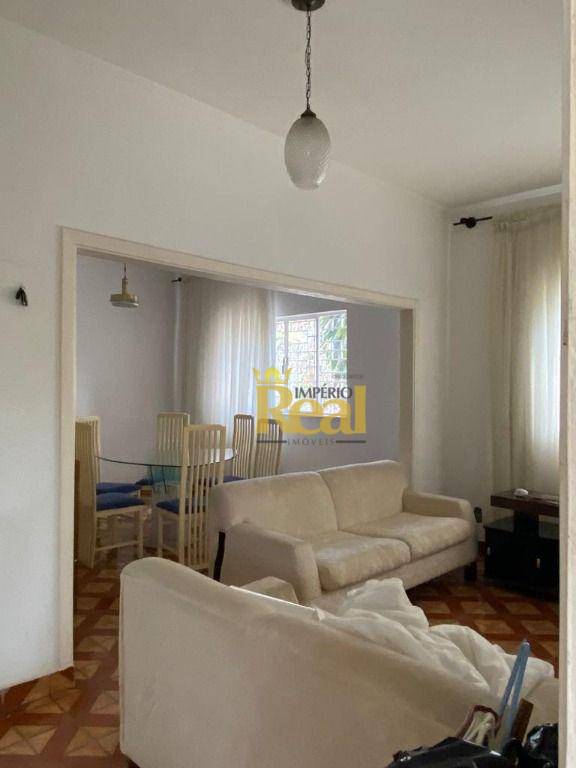 Casa à venda com 3 quartos, 250m² - Foto 24