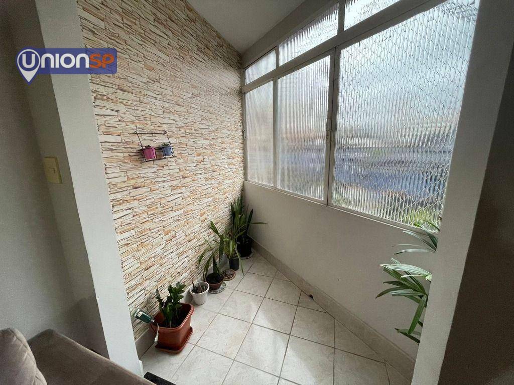 Apartamento à venda com 2 quartos, 83m² - Foto 8