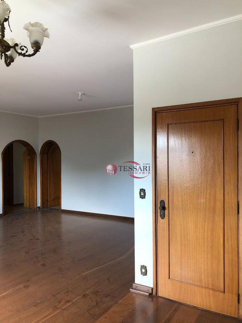 Apartamento à venda com 3 quartos, 140m² - Foto 3