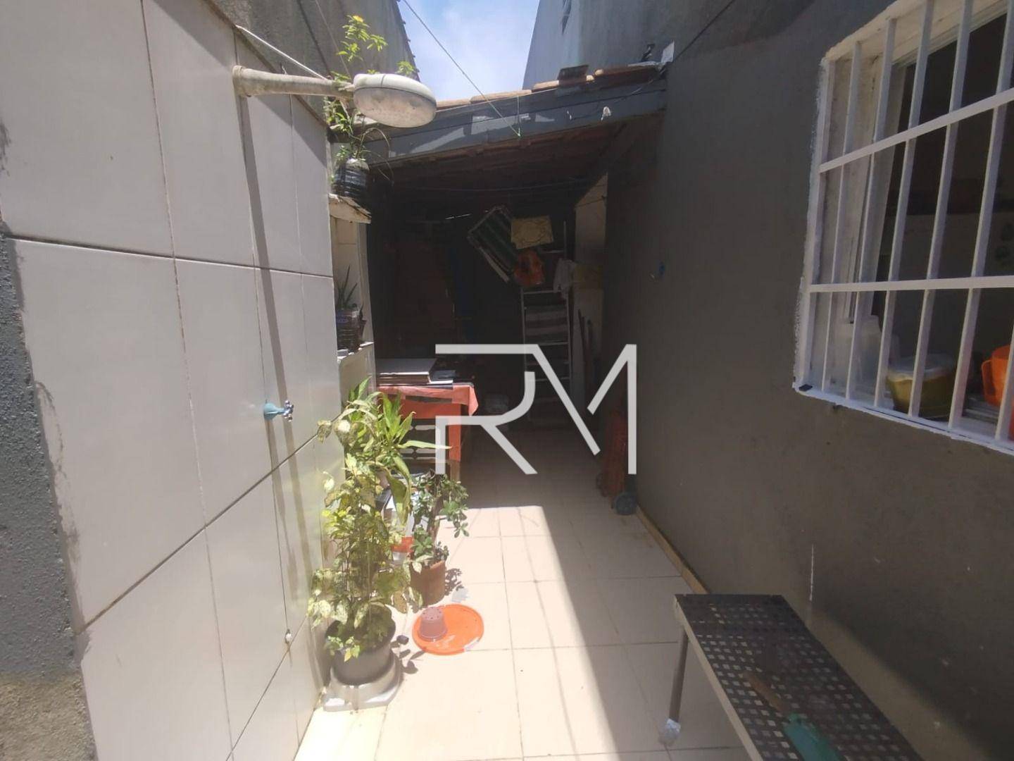 Sobrado à venda com 2 quartos, 70m² - Foto 12