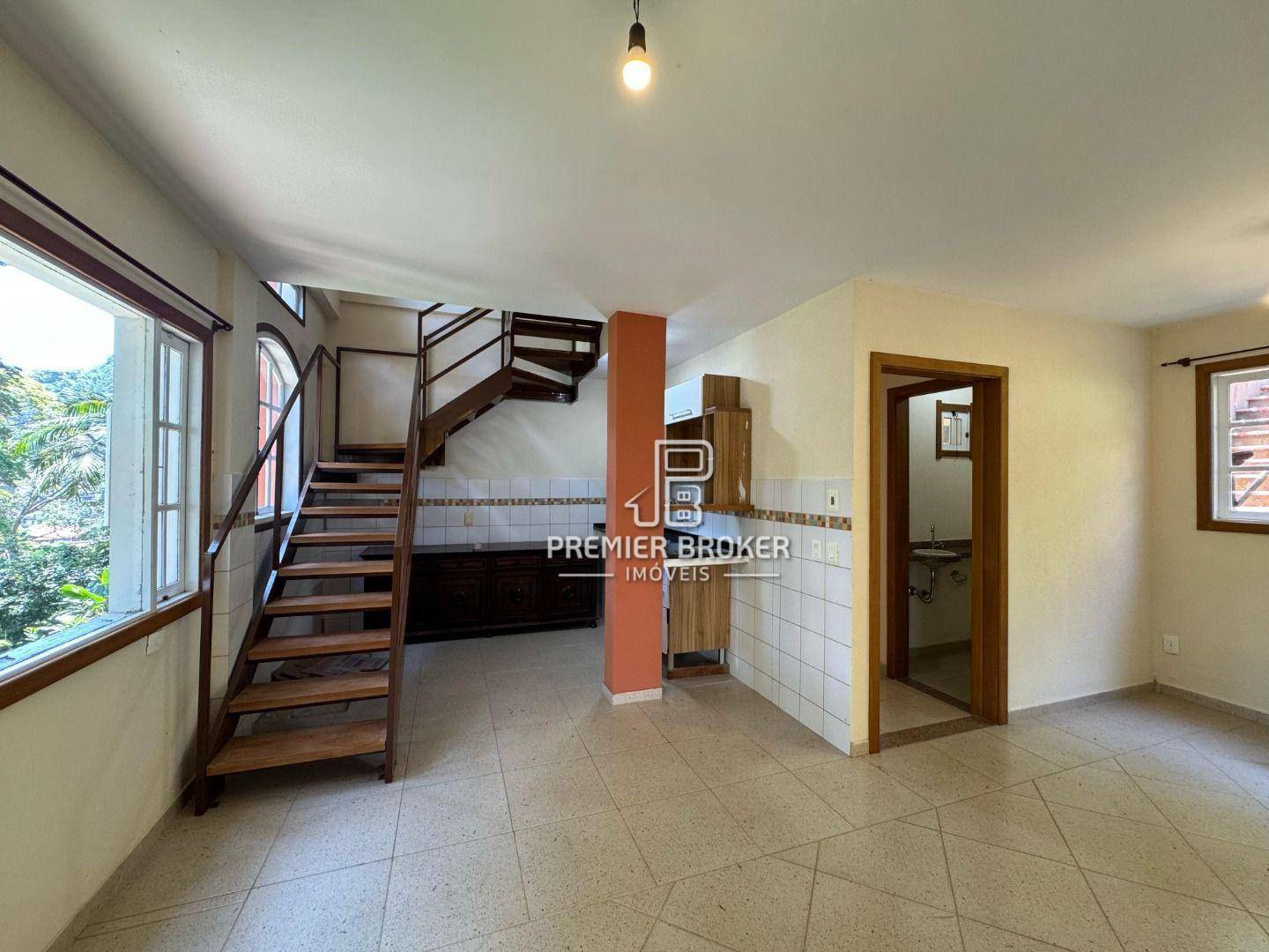 Casa de Condomínio à venda com 4 quartos, 245m² - Foto 35