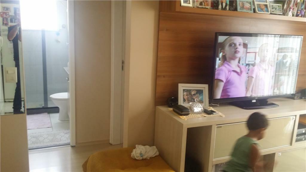 Apartamento à venda com 2 quartos, 47m² - Foto 12