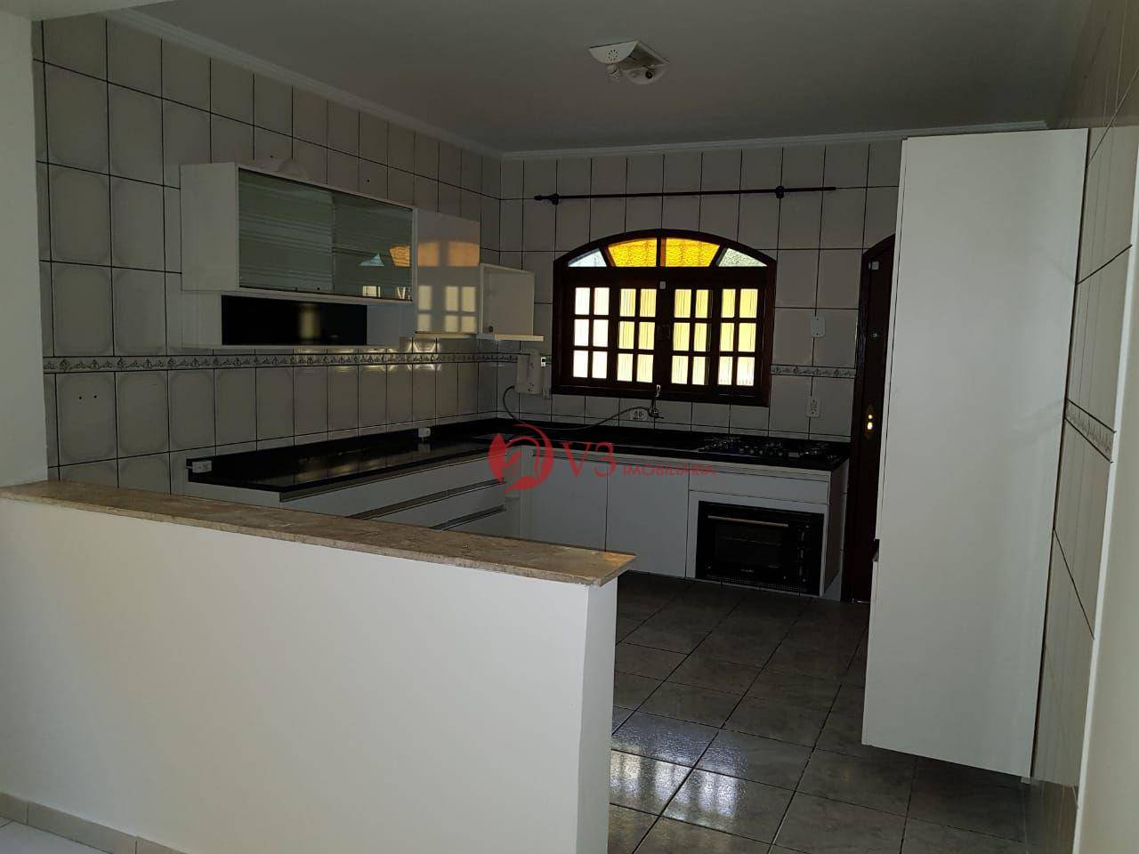 Sobrado à venda com 3 quartos, 150M2 - Foto 1