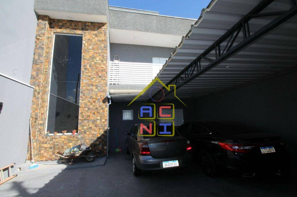 Sobrado à venda com 3 quartos, 240m² - Foto 2