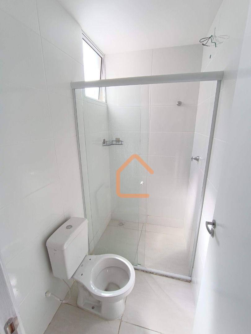 Apartamento para alugar com 2 quartos, 55m² - Foto 11