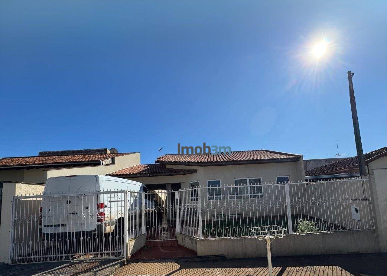 Casa, 3 quartos, 168 m² - Foto 1