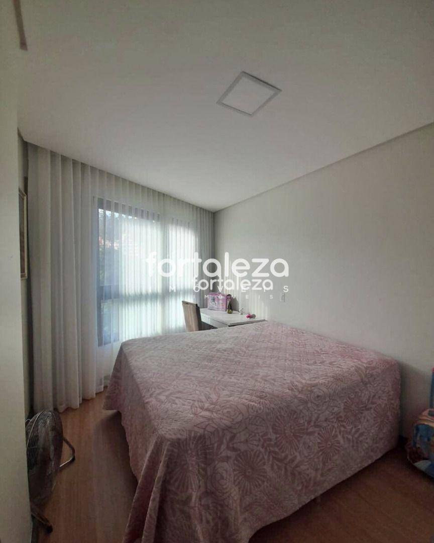 Apartamento à venda com 2 quartos, 81m² - Foto 4