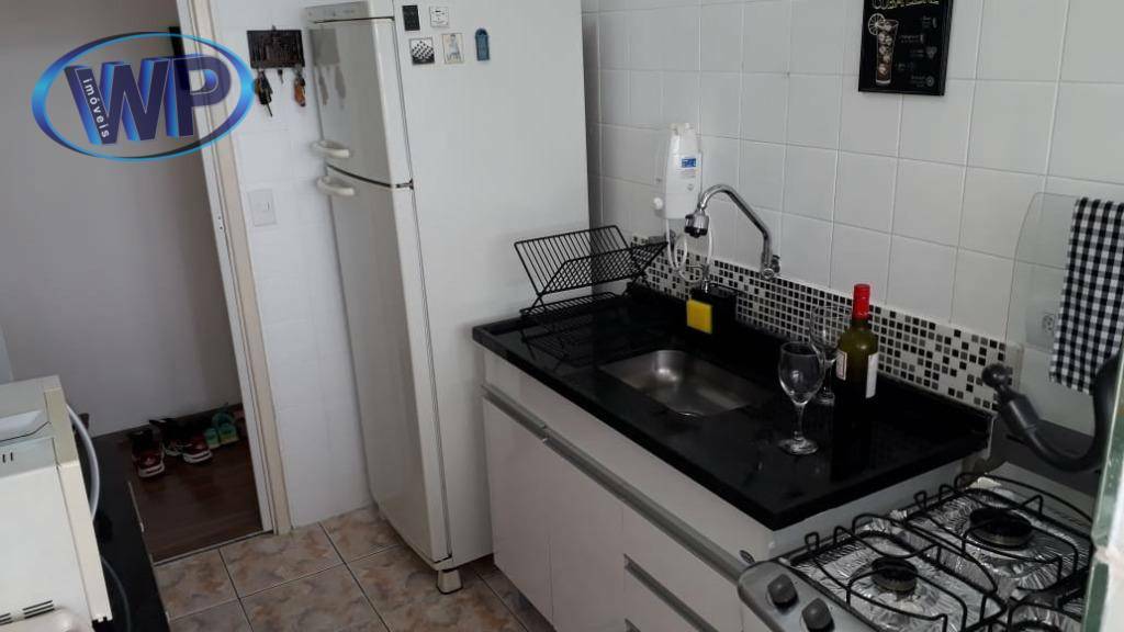 Apartamento à venda com 2 quartos, 57m² - Foto 13