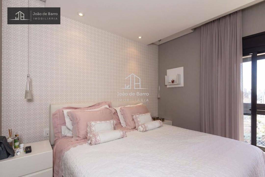 Apartamento à venda com 3 quartos, 184m² - Foto 11