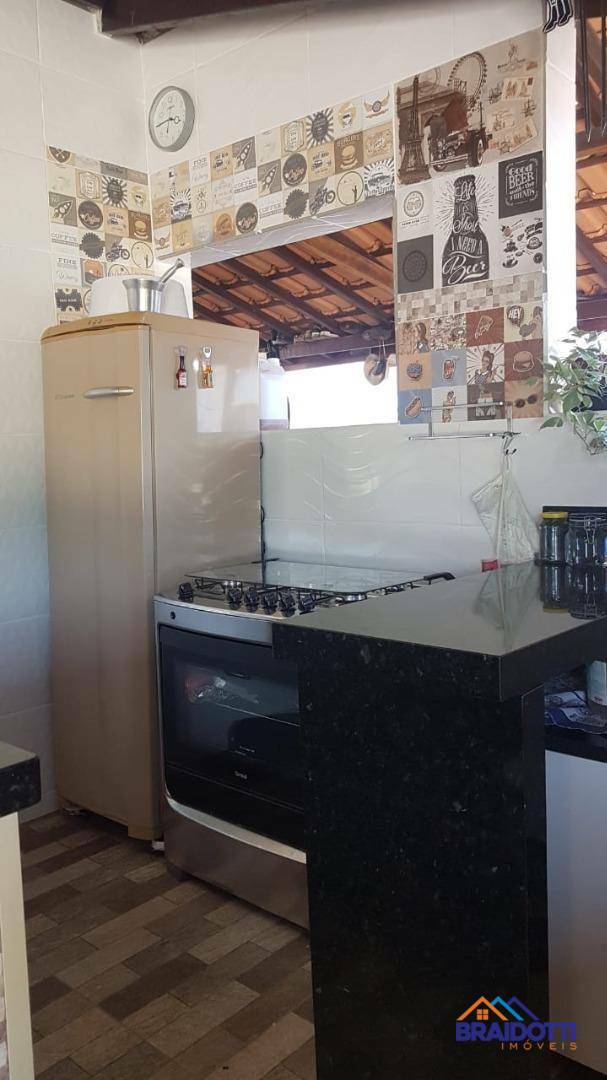 Chácara à venda com 3 quartos, 250m² - Foto 27