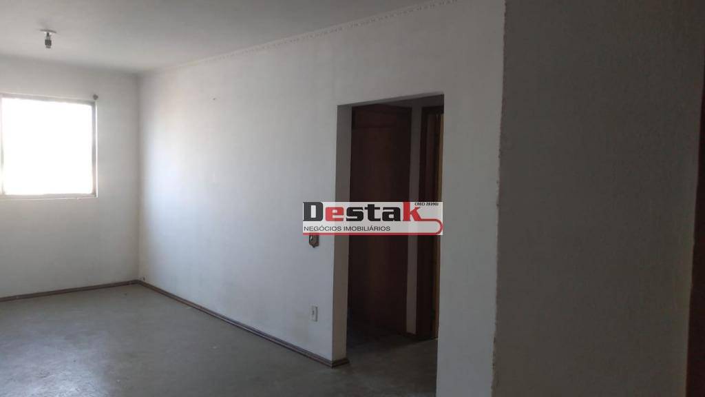 Apartamento à venda com 2 quartos, 85m² - Foto 1