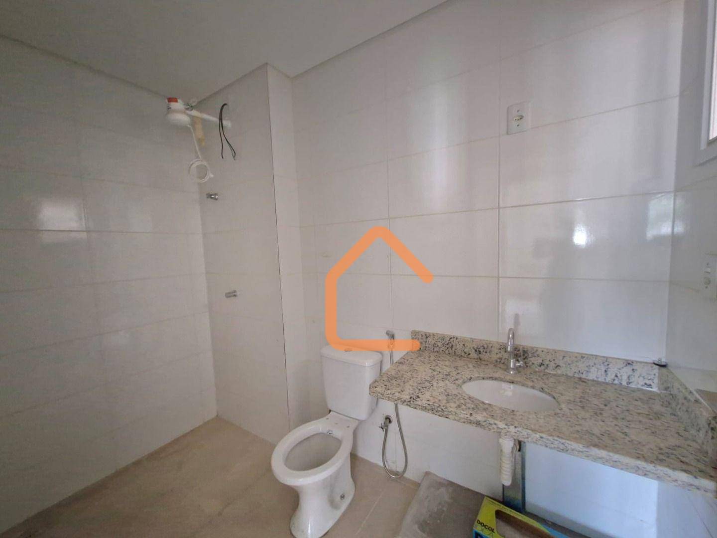 Apartamento à venda com 2 quartos, 62m² - Foto 5