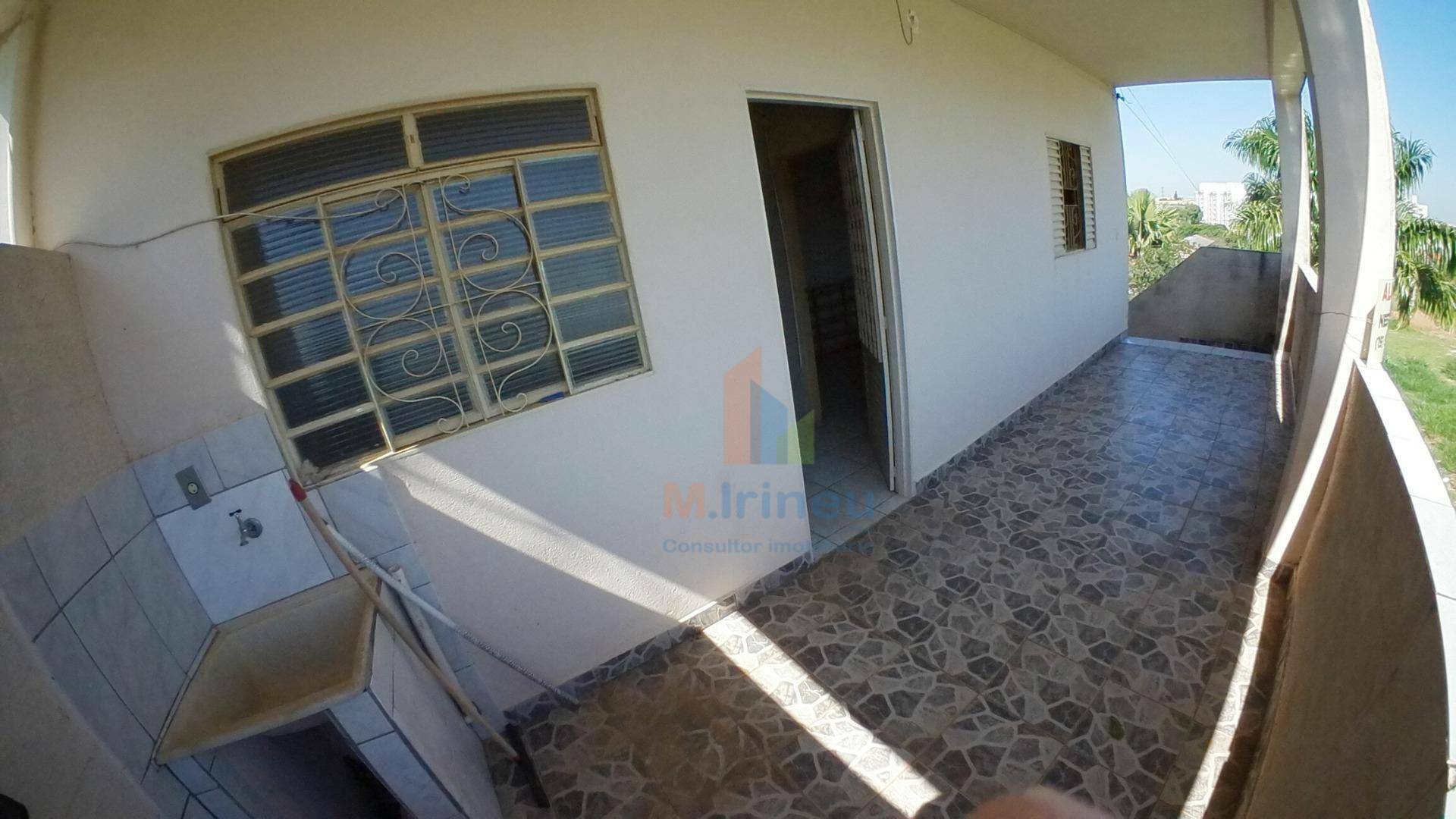 Casa à venda com 4 quartos, 300m² - Foto 11