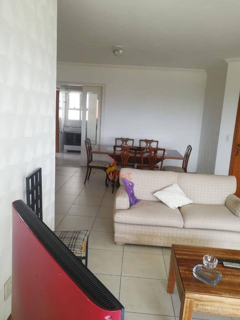 Apartamento à venda com 3 quartos, 136m² - Foto 11