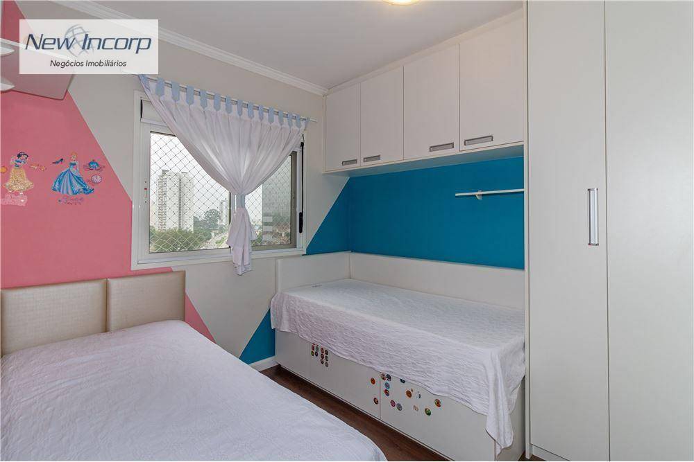 Apartamento à venda com 3 quartos, 135m² - Foto 19