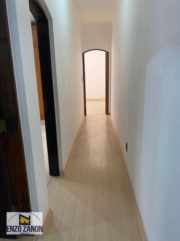 Sobrado para alugar com 3 quartos, 241m² - Foto 39