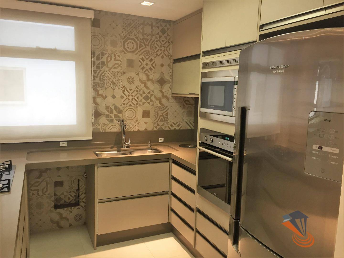 Apartamento à venda com 4 quartos, 130m² - Foto 9