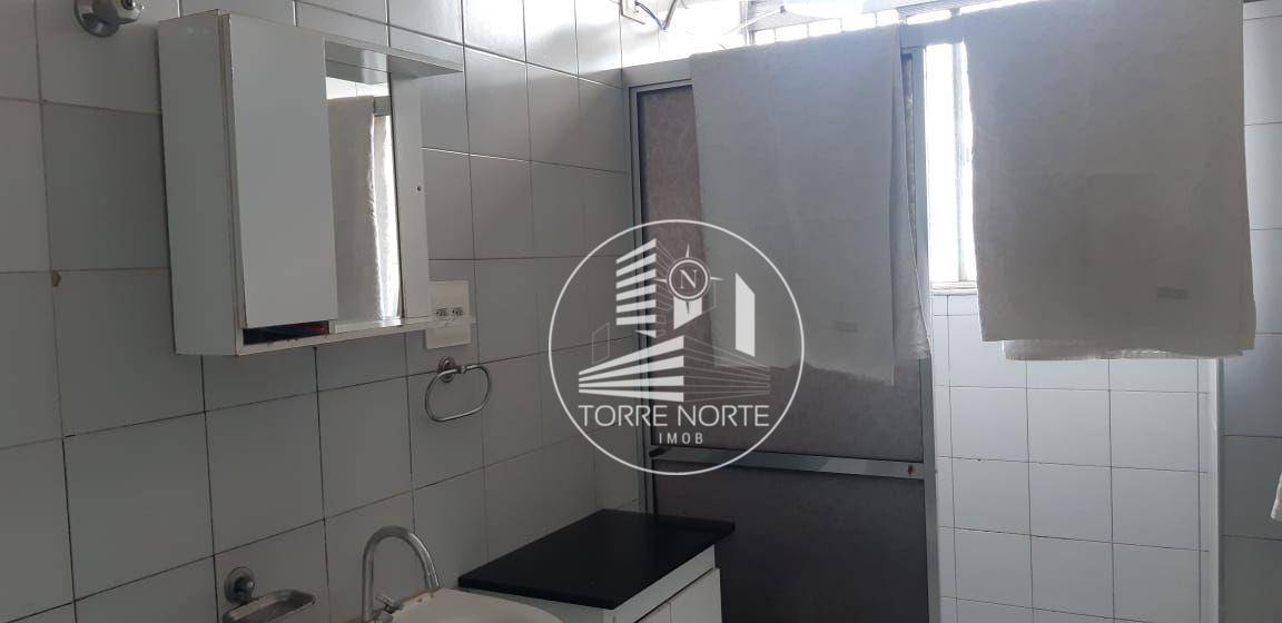 Apartamento à venda com 2 quartos, 70m² - Foto 16