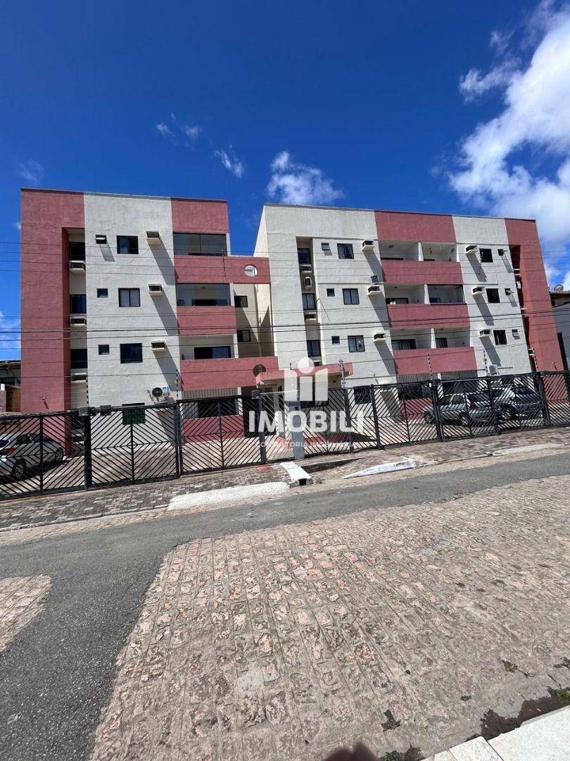 Apartamento à venda com 3 quartos, 77m² - Foto 1