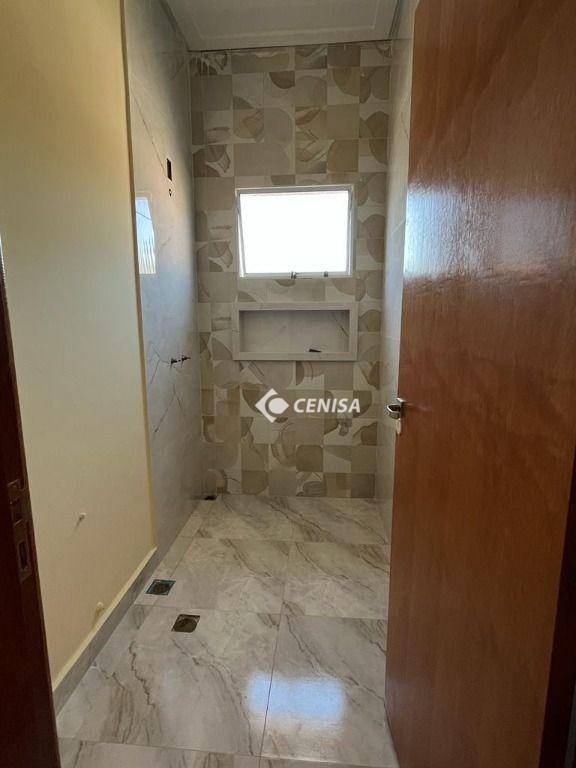 Casa à venda com 3 quartos, 135m² - Foto 11