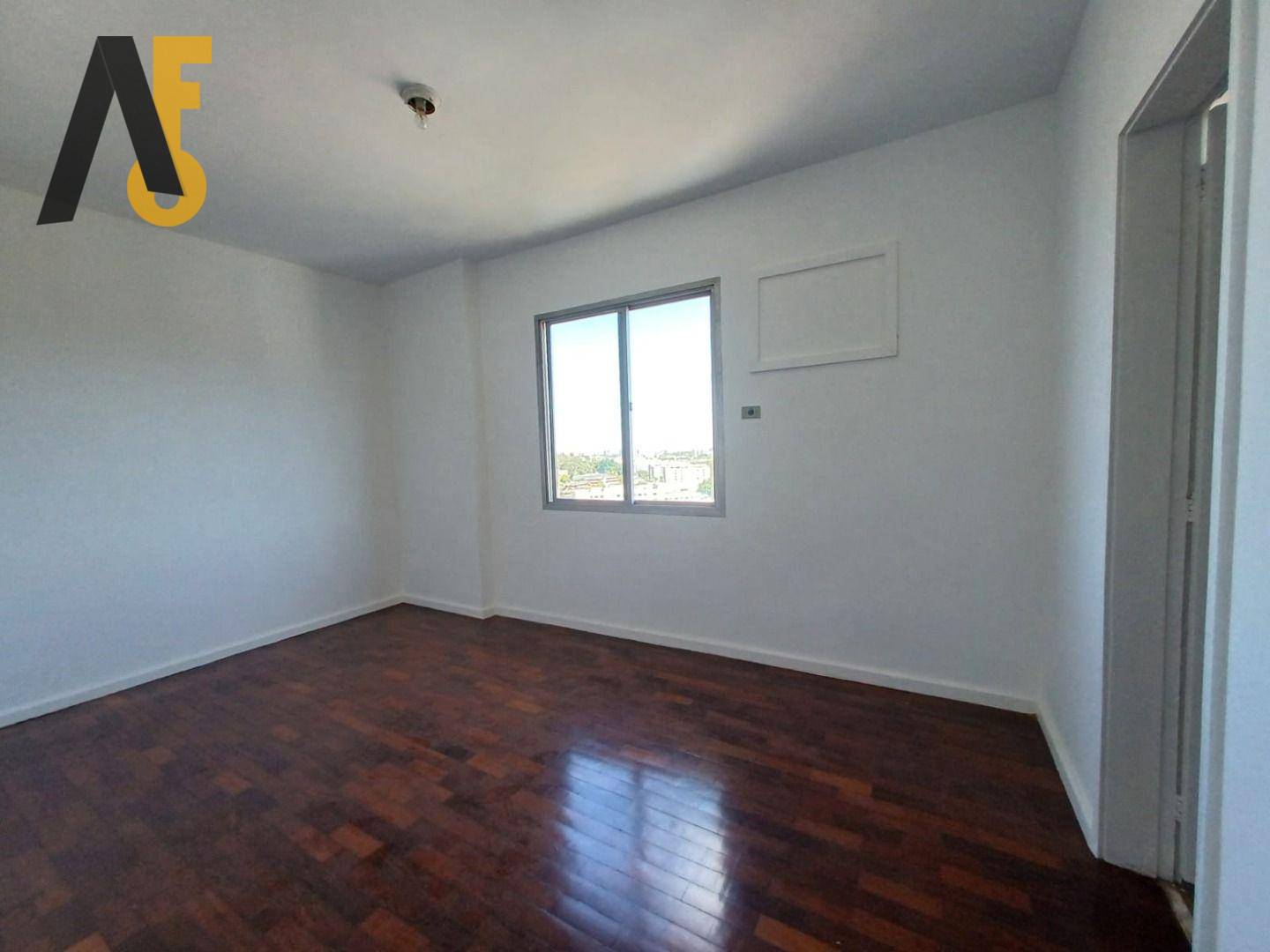 Apartamento à venda com 2 quartos, 85m² - Foto 15