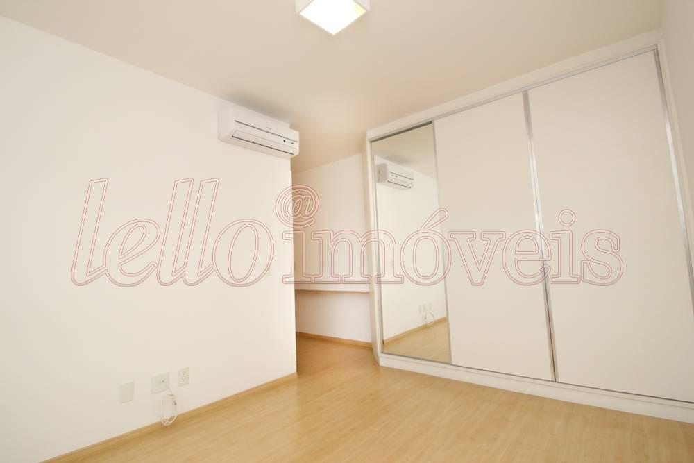 Apartamento para alugar com 3 quartos, 145m² - Foto 15