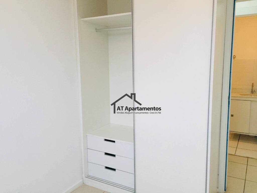 Apartamento à venda com 2 quartos, 56m² - Foto 16