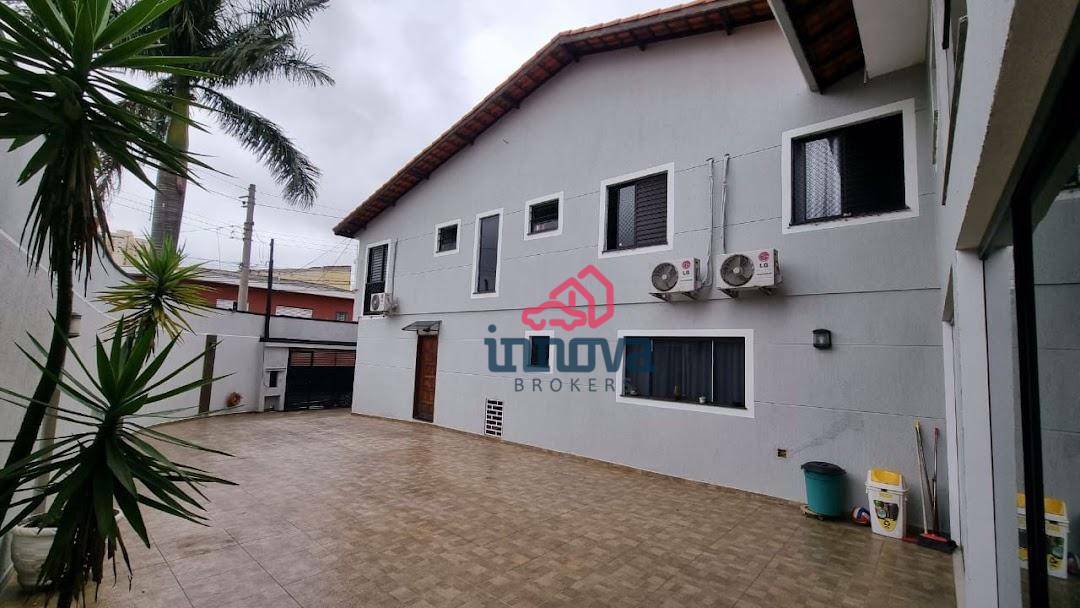 Sobrado à venda com 4 quartos, 194m² - Foto 23