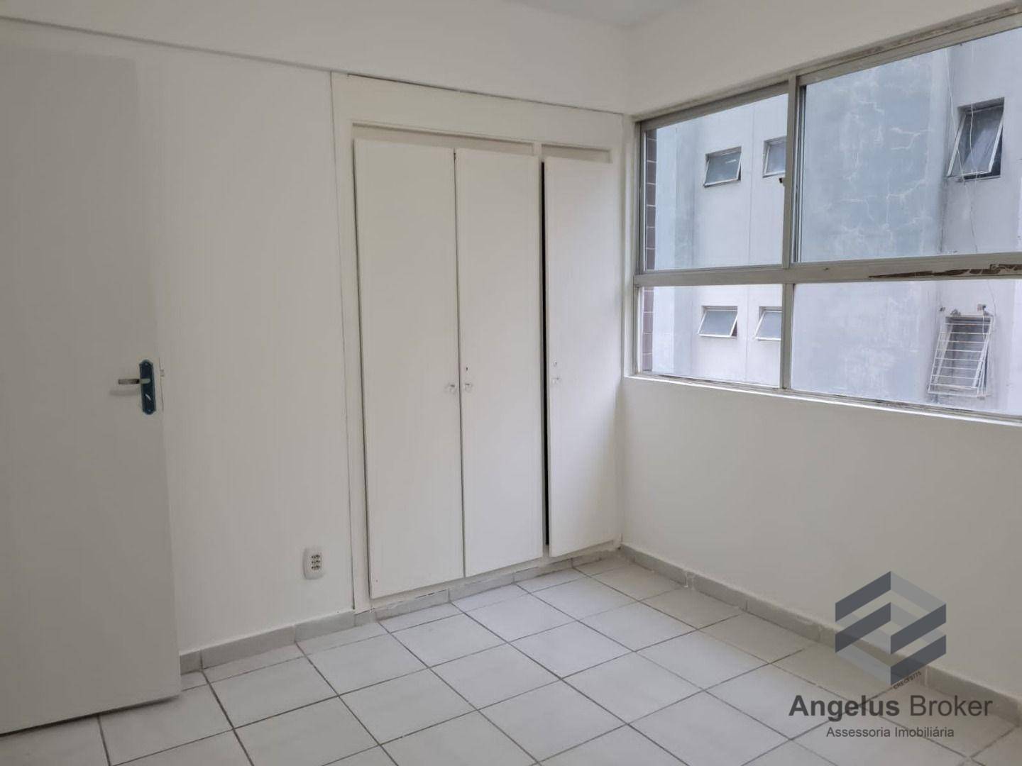 Apartamento à venda com 3 quartos, 180m² - Foto 9