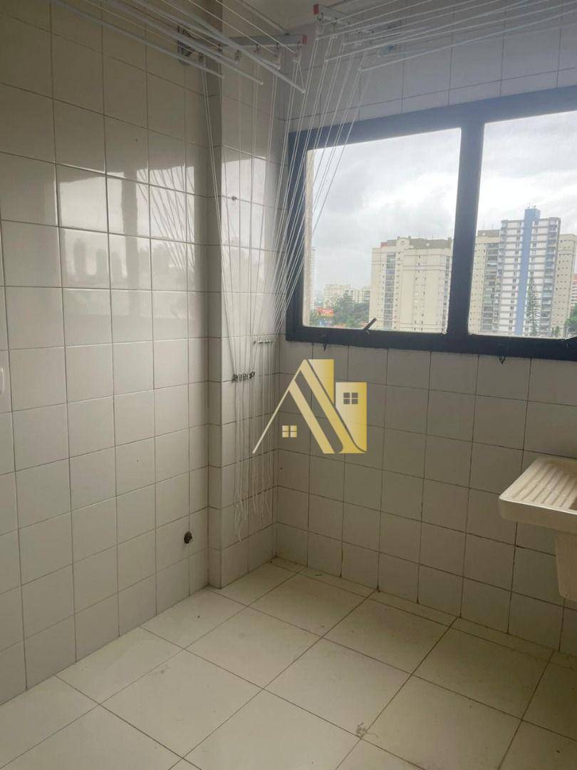 Apartamento à venda com 3 quartos, 139m² - Foto 11